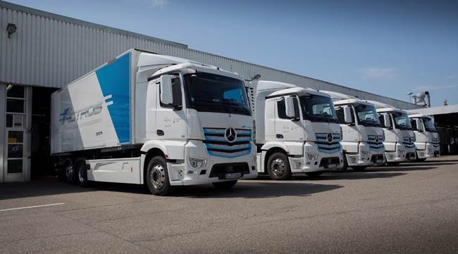 Daimler Trucks)