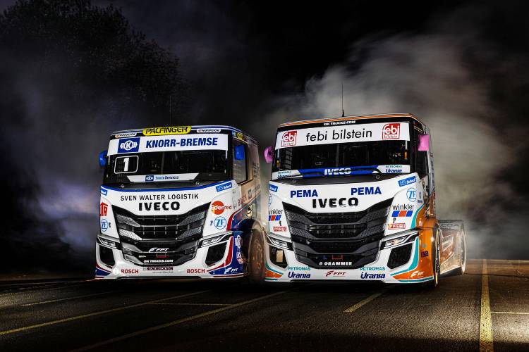 IVECO S-WAY R racing trucks)
